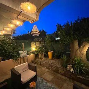 Appartement Private Garden In Center Of Tropez, Saint-Tropez